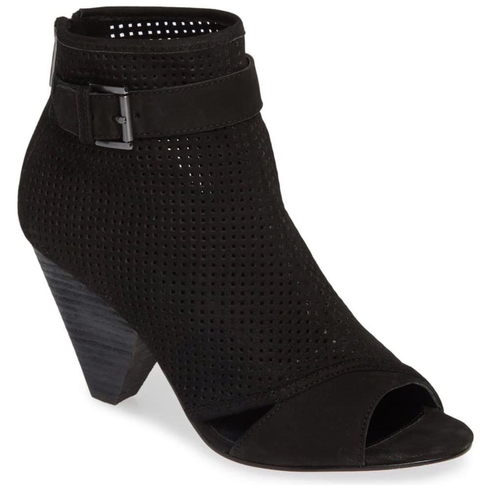 Pelle Moda open toe booties (Size 9)